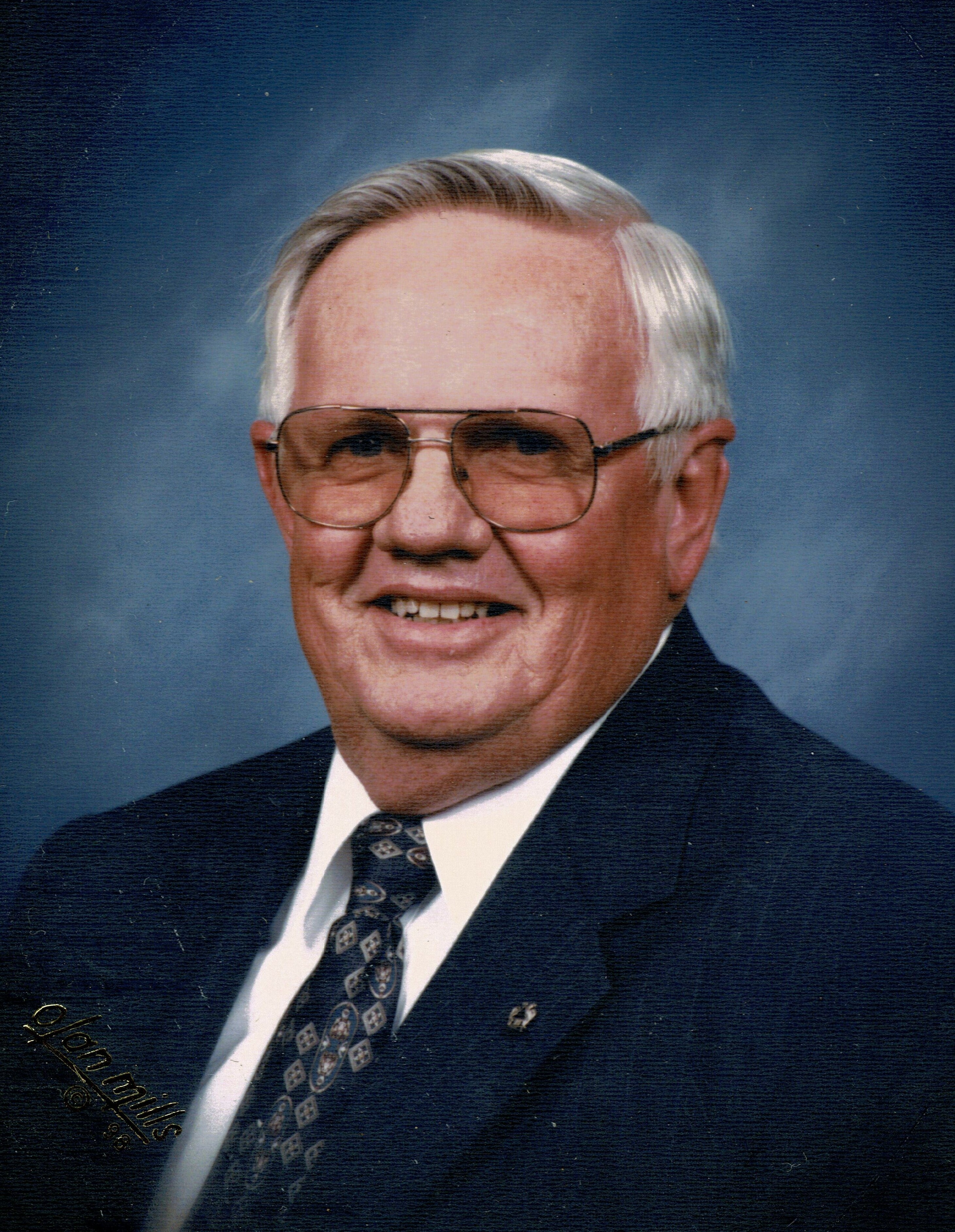 Robert "Bob" Eugene Twigg